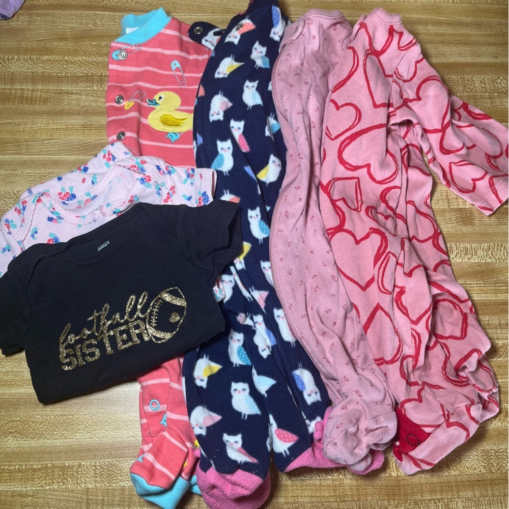 Assorted baby girls Pajamas/onesies Bundle